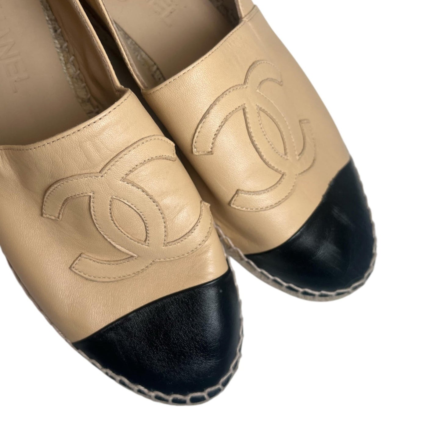 Chanel Interlocking CC Logo Leather Espadrilles (Size 41)