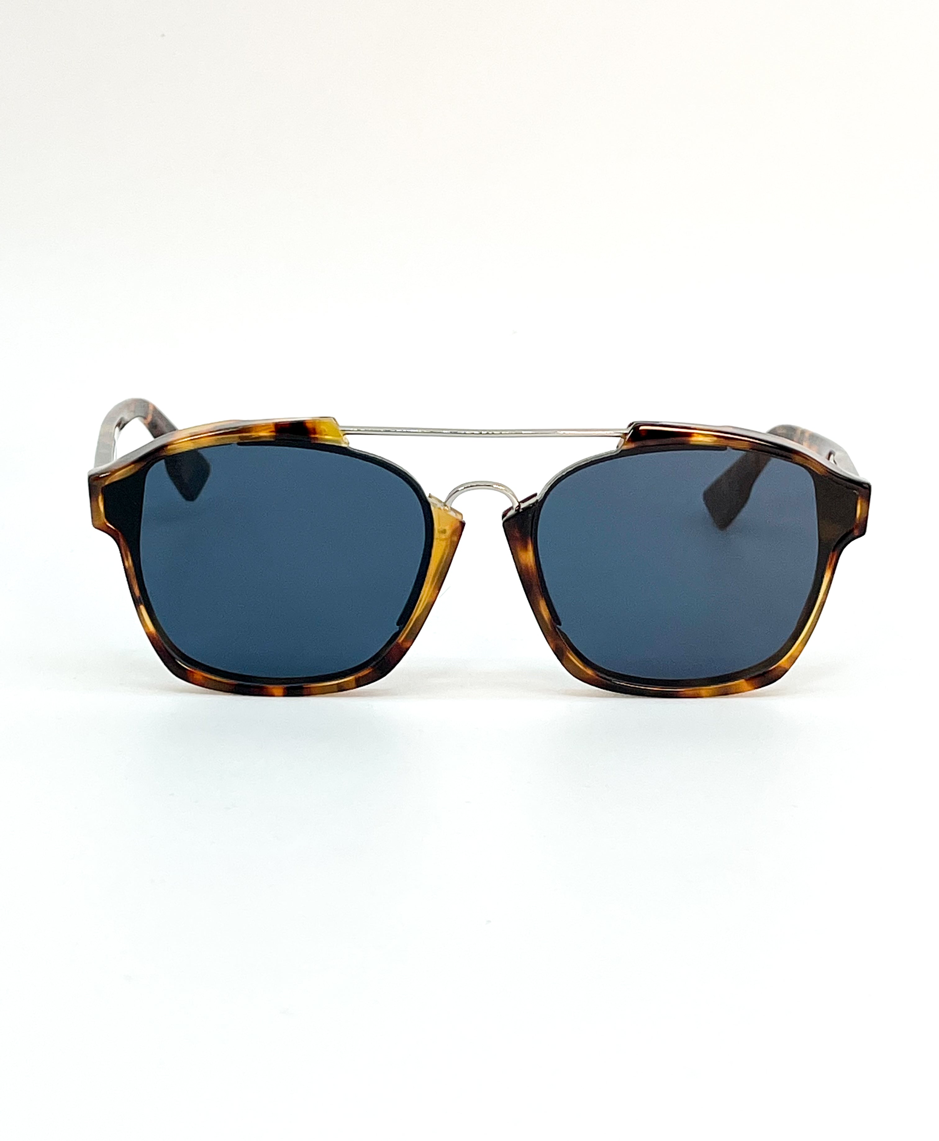 Christian Dior Wayfarer Sunglasses Designer Exchange Consignment TO